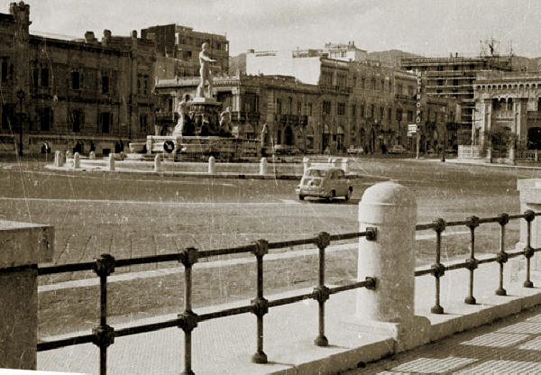 Messina - Fontana di Nettuno - 1960